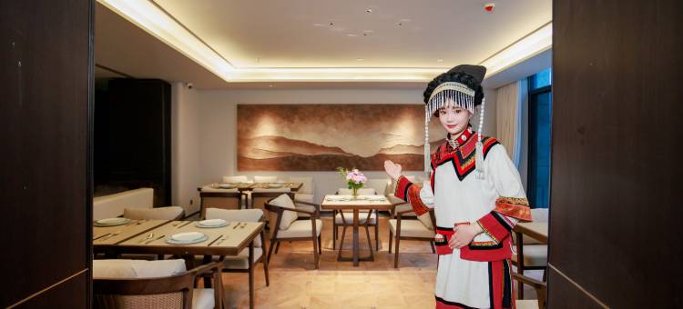 蜀道·云乐酒店(西昌邛海17度万达广场店)图片