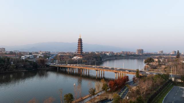 金华三江里希尔顿欢朋酒店图片