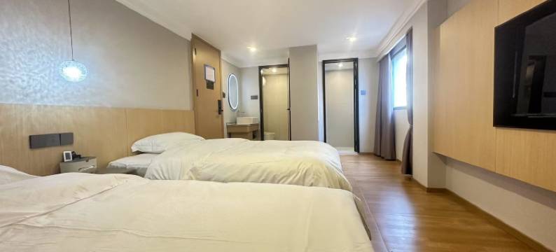 弘润酒店(大冶汪仁工程职业学院店)图片