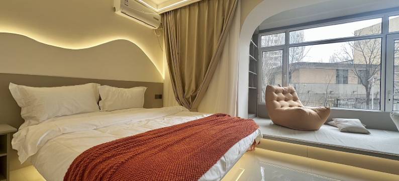 朝暮·ins设计轻奢美宿(呼和浩特站海亮广场店)图片