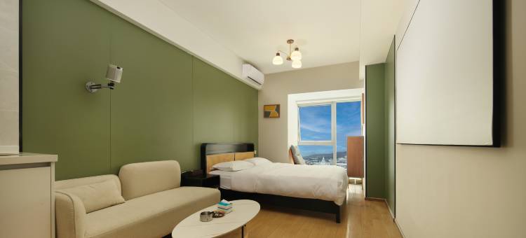 和你一起·观海公寓(烟台大学万象汇店)图片