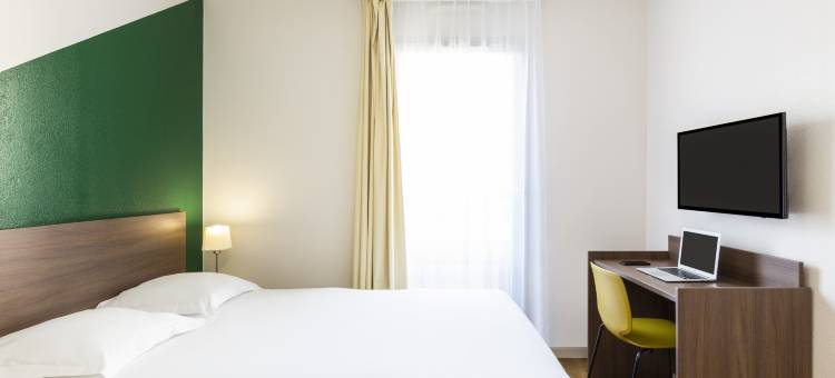 阿德吉奥阿克瑟斯卡列尔苏普瓦西公寓式酒店(Aparthotel Adagio Access Carrières-Sous-Poissy)图片