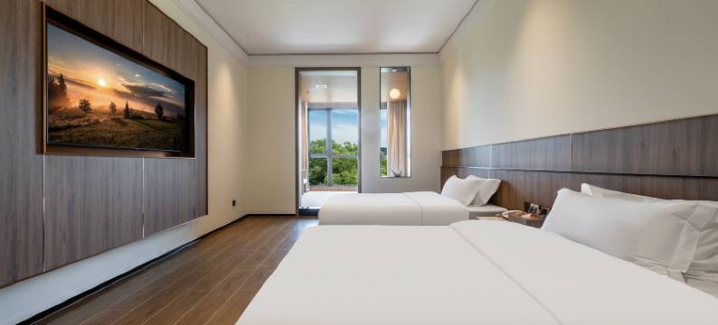 桐乡云端望海国际温泉度假村(世纪大道店)图片