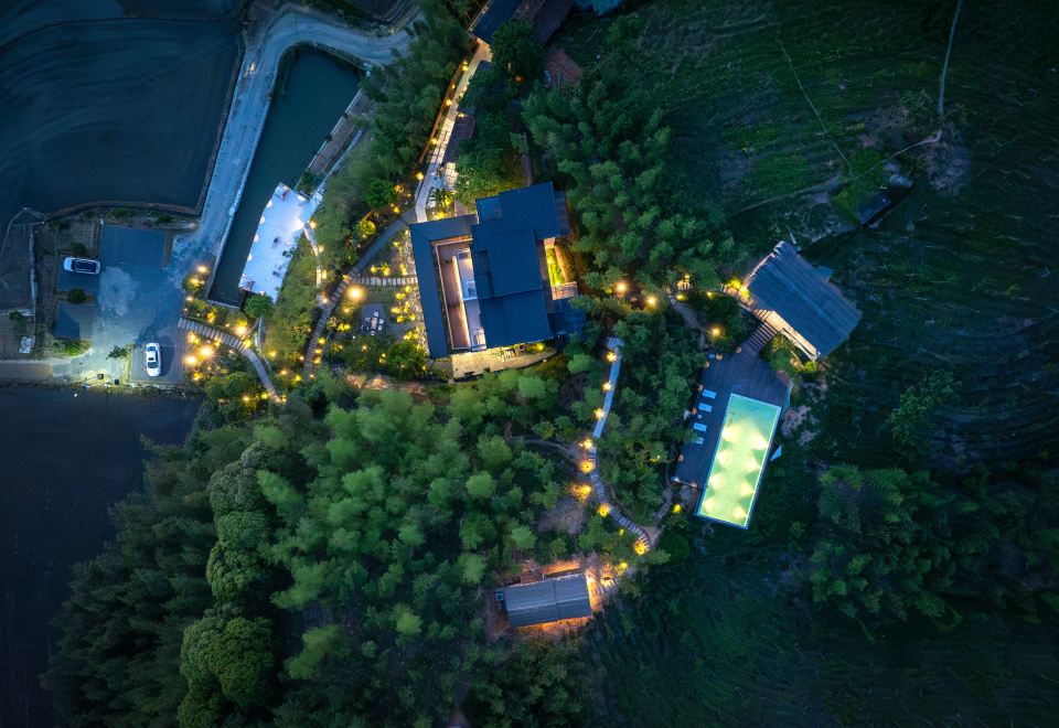 Hotel Overview