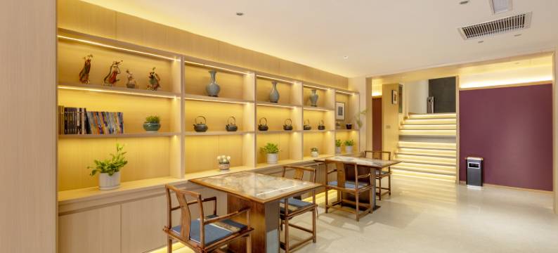 睡莲梦境酒店(林州太行大峡谷石板岩镇店)图片