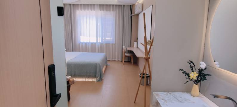 旅途民宿(雅安万达广场店)图片