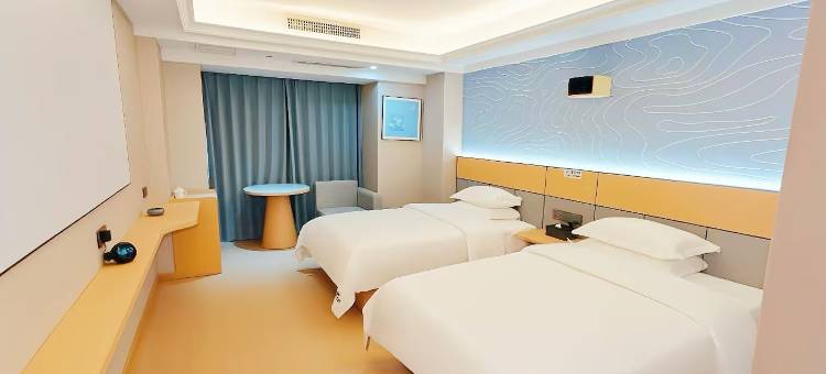 威宁曼哈顿铂金酒店图片