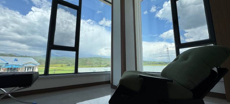 蜜居民宿(蜜蜂小镇店)图片