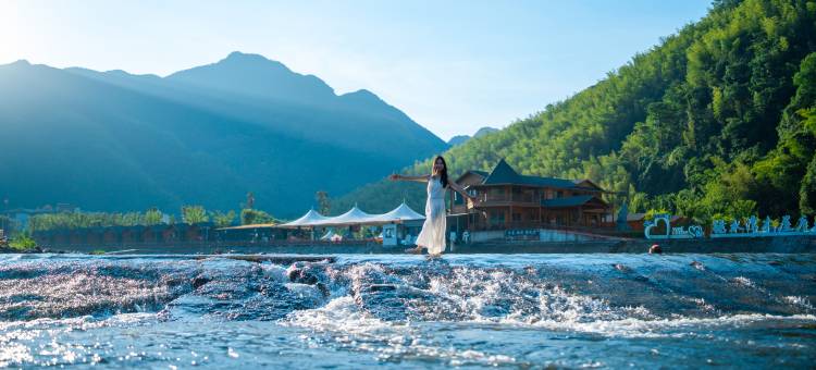 溪夏·Eden山景栖居度假民宿(泾县皖南川藏线月亮湾景区店)图片