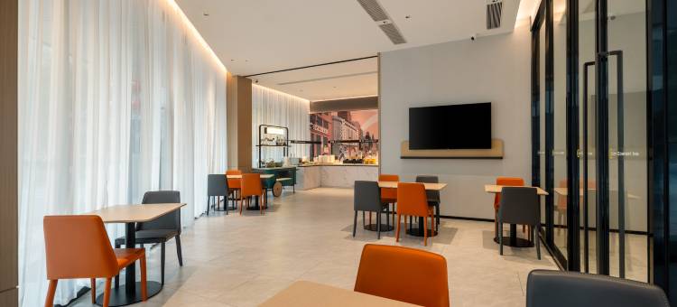 城市便捷酒店(贺州市政广场缤纷环球城店)图片