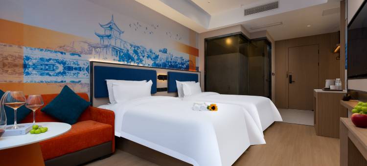 凯斯特酒店(街心花园店)图片