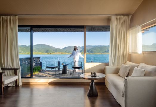 泸沽湖岚屿|亲水木屋湖景度假美宿（洛洼码头店）外景图