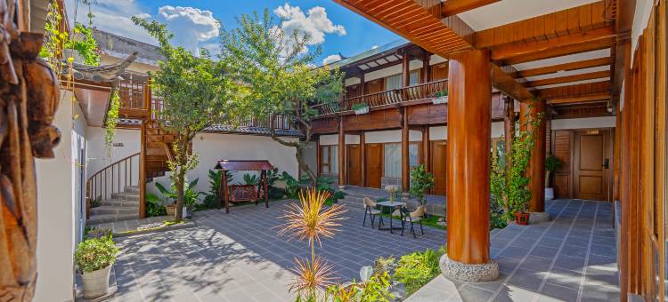 云归MisooYi·奢华影院|中式美学|旅居观景民宿(丽江古城店)图片