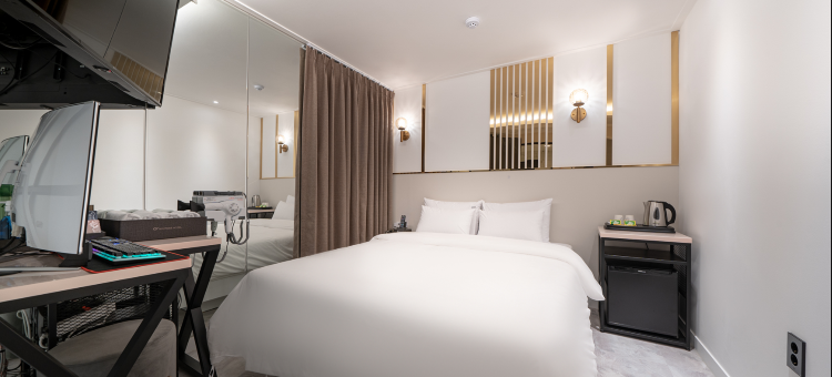 龙仁爱宝乐园站G7(Yongin Everland Station G7 Hotel)图片