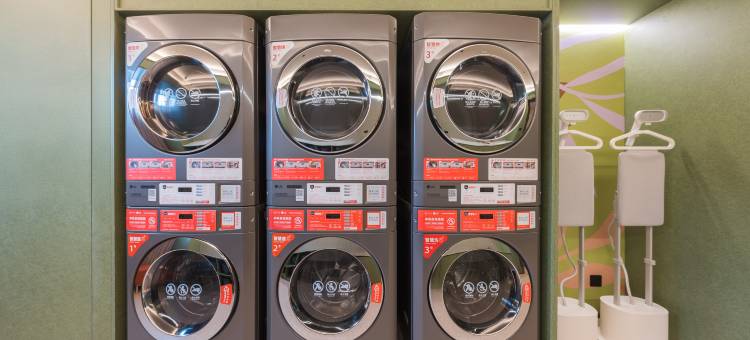 桔子酒店(青岛青山路万年泉路地铁站店)图片