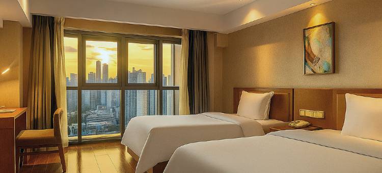 黔宿•瑞锦高空影院酒店(观山湖会展城金融城店)图片