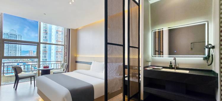 惠水天鹅高空智能酒店(县人民医院汽车站店)图片