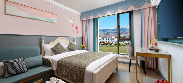 昭苏云宿轻奢精品民宿(75团店)图片