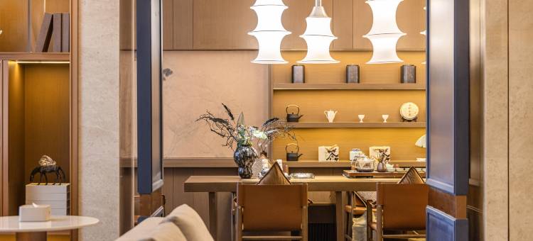 伊宁上海城六星街丽呈酒店图片