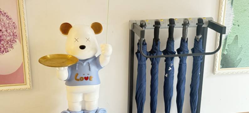 安顺欧曼cc酒店(黄果树大街安顺市人民医院店)图片