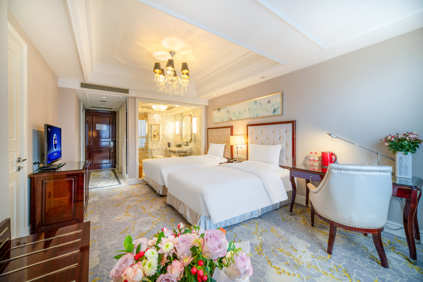 Yuncheng Jianguo Hotel Over view