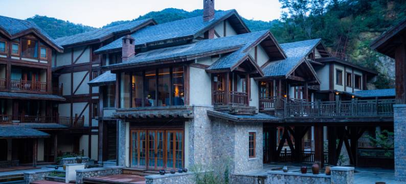 九如山诺漫堡生活情境酒店图片