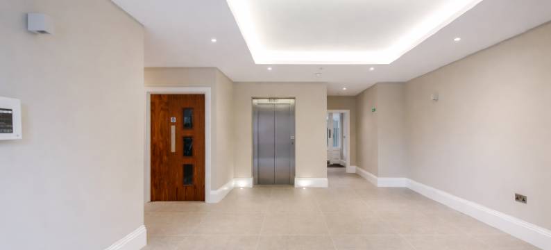 鲁姆斯佩斯服务公寓 - 领港公会(Roomspace Serviced Apartments - Trinity House)图片