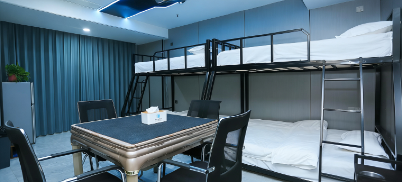 洛阳爱电竞民宿(万达广场王府井店)图片