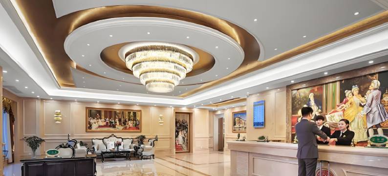 维也纳国际(南京南站南广场店)图片