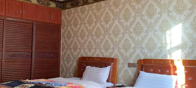 浪卡子拉措宾馆图片