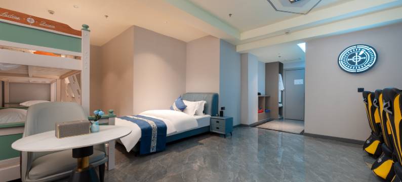 业雄电竞酒店(中鼎华城店)图片