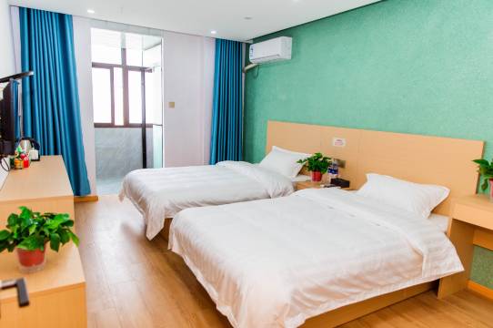 阜阳悦池宾馆(阜阳师范大学店)