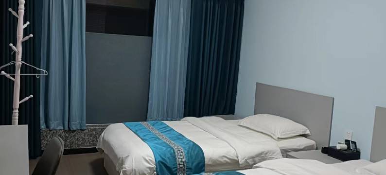 彭水金叶子主题花园酒店图片