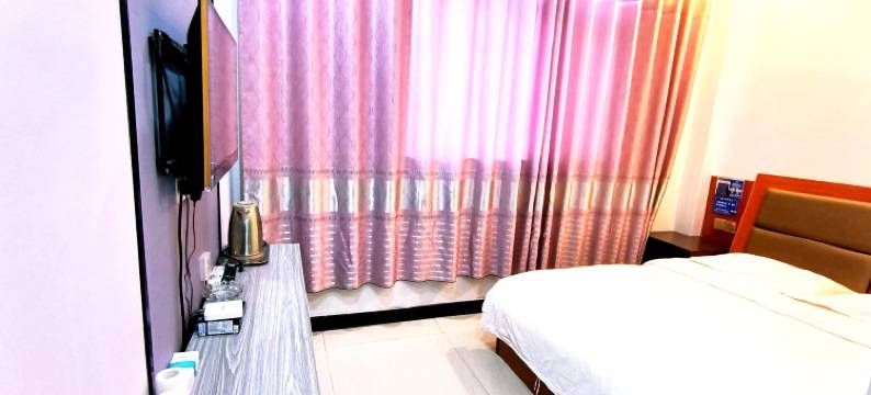 海西大柴旦晟泰西域宾馆图片