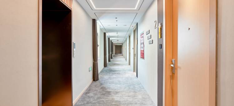 白玉兰酒店(邢台新华南路店)图片