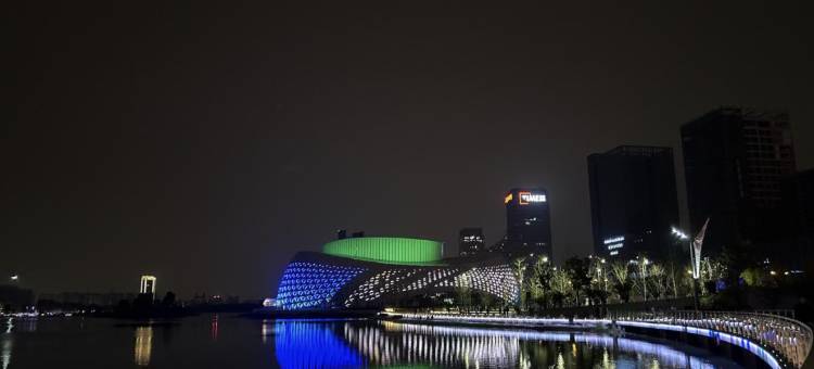 杭州馨雅居公寓(金沙湖地铁站龙湖天街店)图片