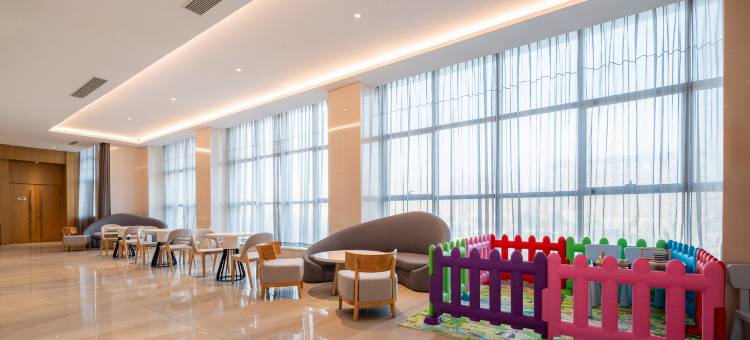 烟台金沙滩海水浴场丽呈睿轩酒店图片