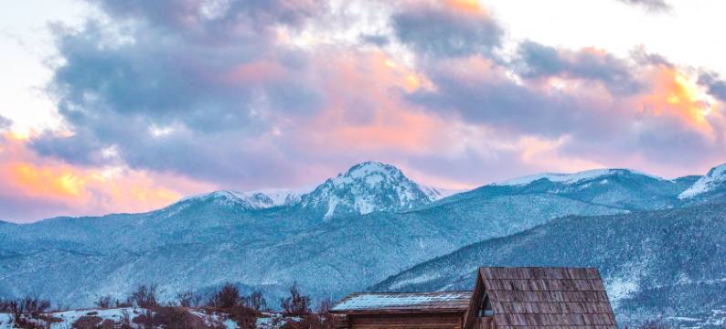 半山探野·悬崖纳境依山听海隐邸(香格里拉纳帕海店)图片