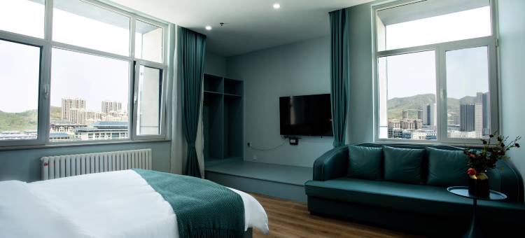 艺龙瑞阁公寓(威海临港管委店)图片