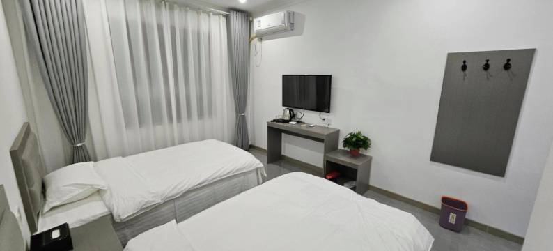 洛阳拾间庭院民宿(春都路店)图片