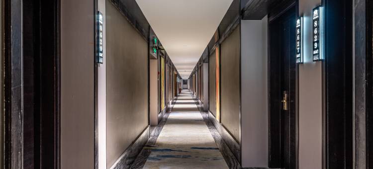 璞琚酒店(南昌大桥东地铁站店)图片