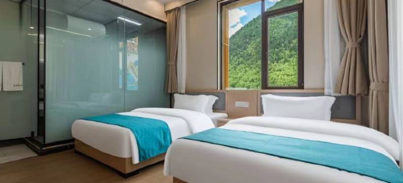 归云清风民宿(四姑娘山日隆镇民族风情老街店)图片