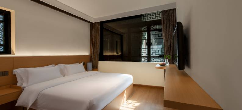 云泉·丽院 I ZOYi南汀1970.典藏轻度假民宿(丽江古城木府店)图片