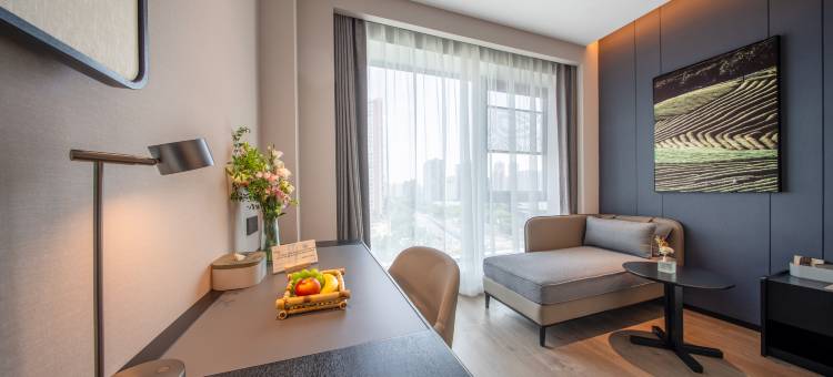 重庆北站人和亚朵酒店图片