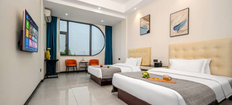 满庭酒店(洛阳龙门高铁站宝龙广场店)图片