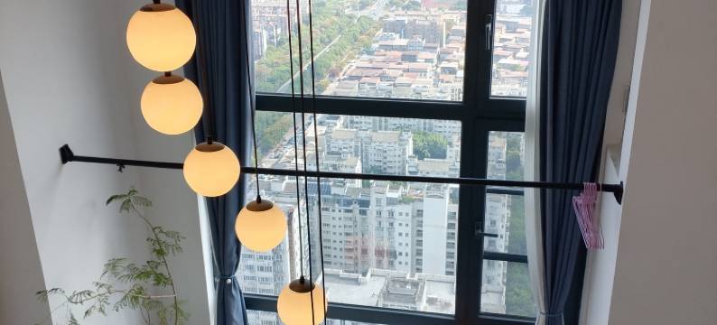 季安·轻奢Loft影院公寓酒店(华润万象汇高新大道地铁站店)图片