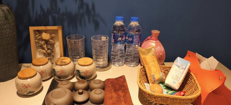 觅安民宿(昆明世纪城海乐世界店)图片