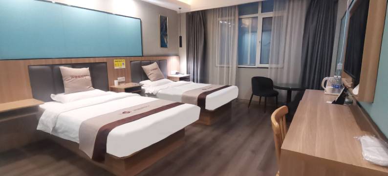 沃德阿拉丁酒店(大明湖路店)图片