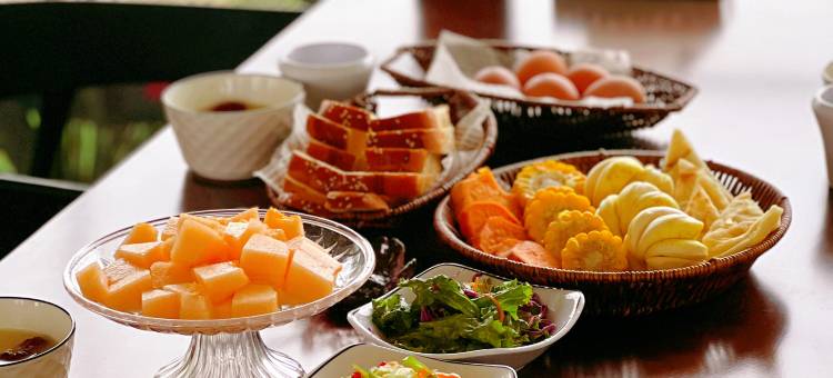 恰西山野初见乡村酒店图片