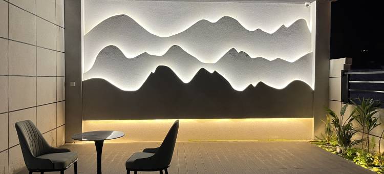 贺州•朋悦｜紫淋智能Elegant.Cozy.Comfortable民宿(灵峰广场店)图片